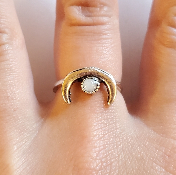 NWOT Silver Opal Southwestern Ring - Picture 7 of 7